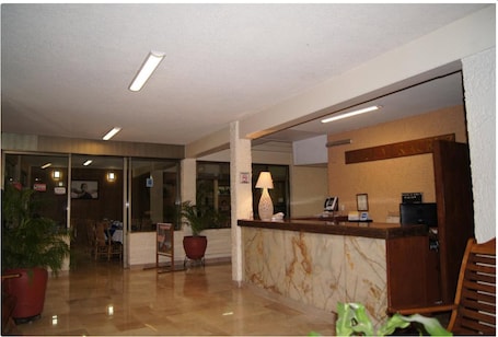 Lobby. Hotel Veracruz
