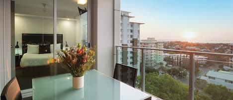 Apartemen, 2 kamar tidur | Pemandangan balkon