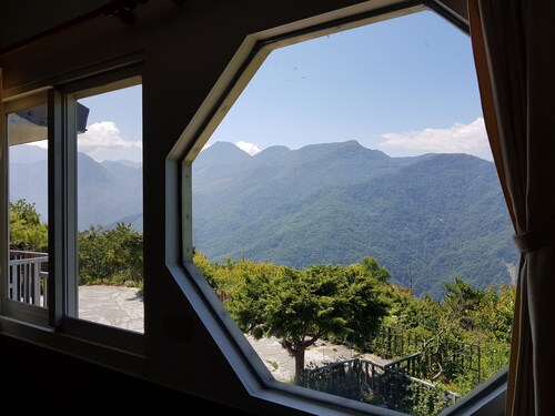 Shan Shui-Yuan Vege Guest House