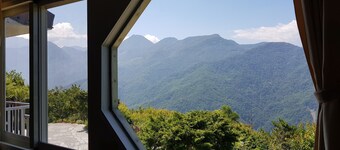 Shan Shui-Yuan Vege Guest House