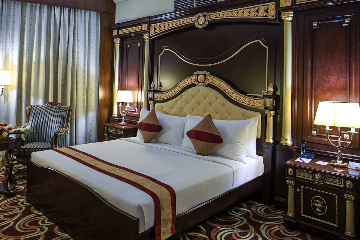 Presidential Suite, 1 Bedroom, Smoking, City View