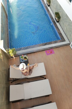 Outdoor pool - Quoc Thien Hotel (Da Nang)