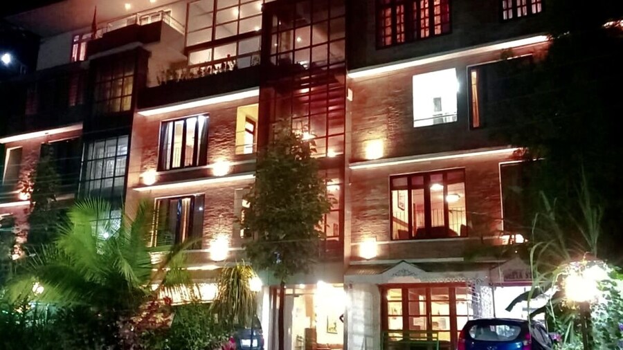 Maya Inn