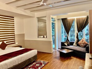 Sängtillbehör av högsta kvalitet, duntäcken och skrivbord