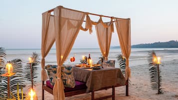 Private beach, white sand, sun-loungers, beach umbrellas