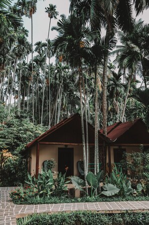 Ocean Suite | Courtyard view - Munjoh Ocean Resort (Port Blair)