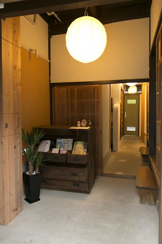Guesthouse Tomari-ya Caters to Women