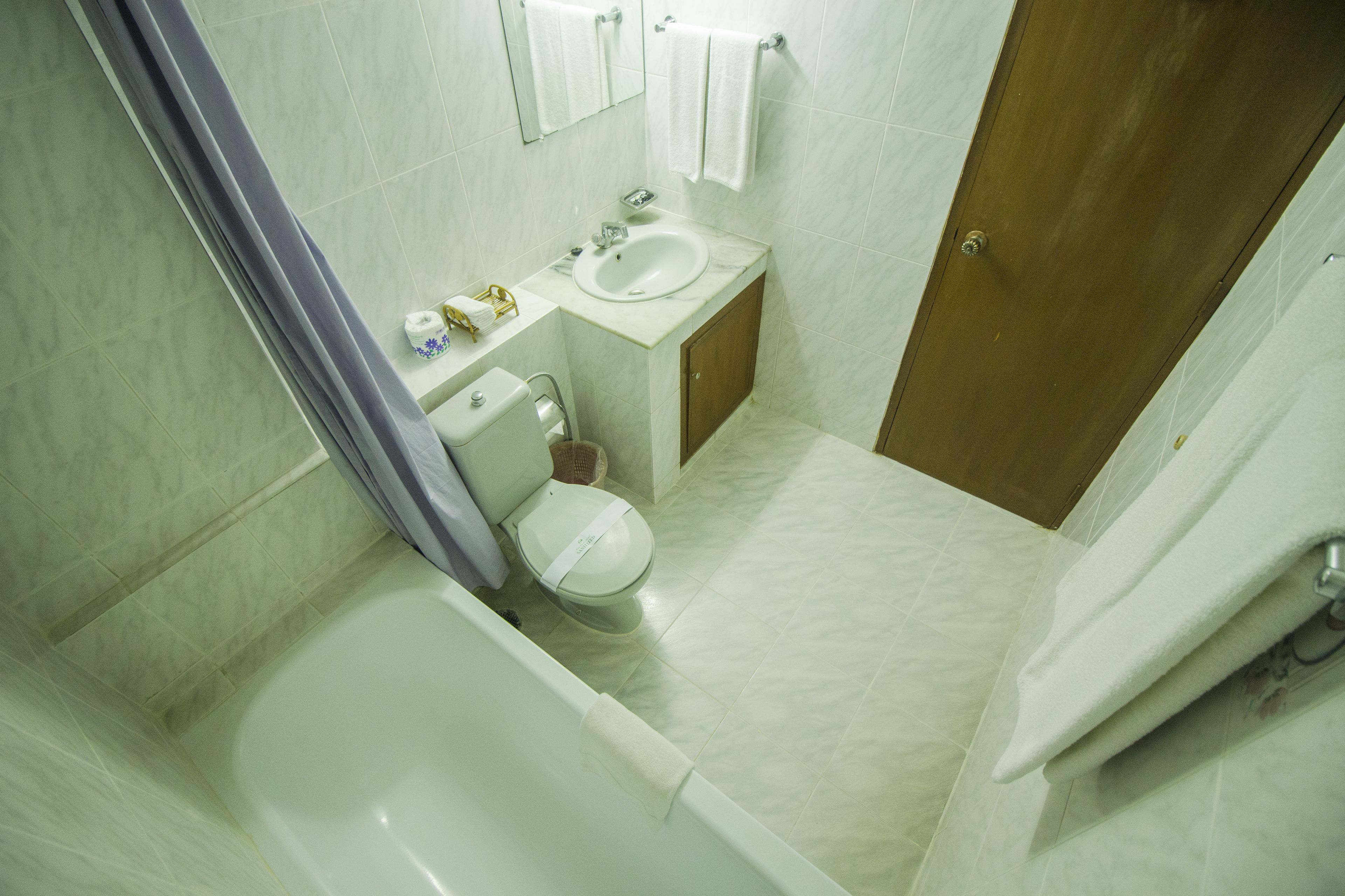 Photo - Asia Pacific Hotel