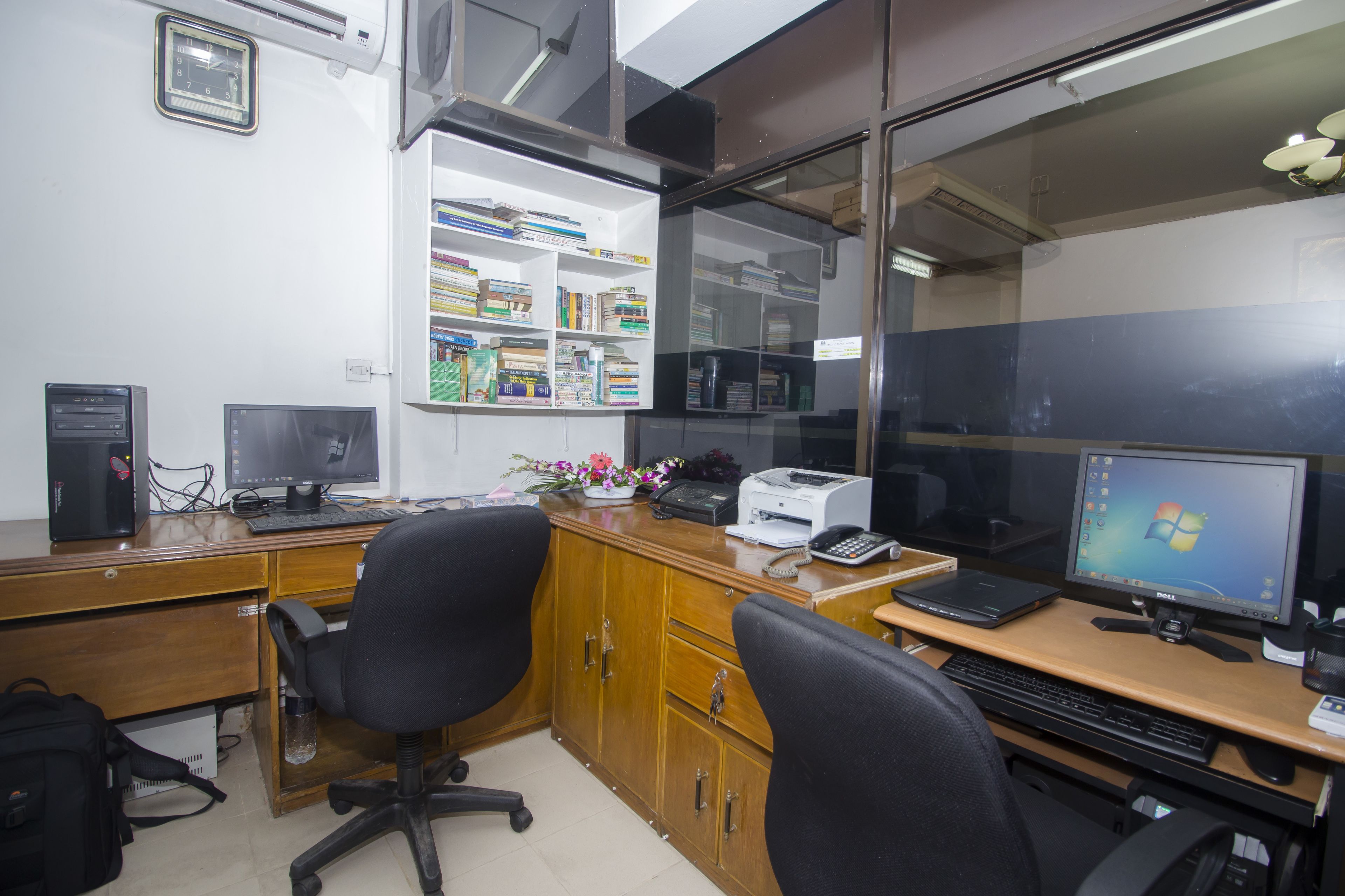 Photo - Asia Pacific Hotel