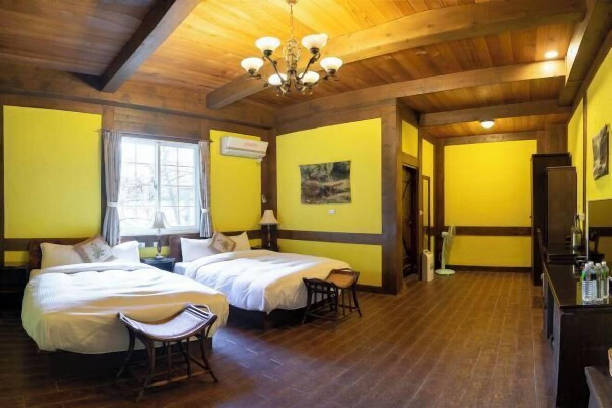 1 bedroom, blackout curtains, rollaway beds, free WiFi