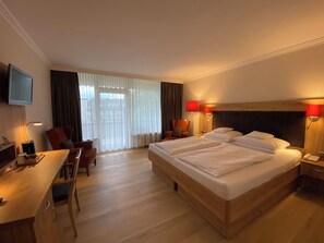 Comfort Double Room, Non Smoking, Garden View | Hypo-allergenic bedding, minibar, in-room safe, individually decorated