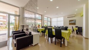 Reception - Hotel Novi (Igalo)