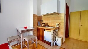 Standard Studio, Kitchen, City View (Terrace) | In-room dining - Ksenija Apartments (Budva)