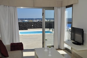 Villa, 3 Schlafzimmer, eigener Pool | Blick auf den Innenhof