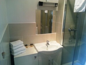 Superior suite, en-suite badkamer (Ground Floor) | Badkamer