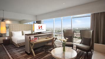 Junior Double Room, 1 Bedroom | Premium bedding, memory-foam beds, in-room safe, desk