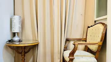 Classic Double Room | Minibar, desk, free WiFi, bed sheets