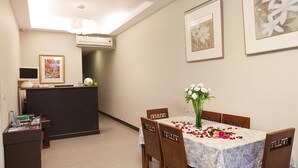 Unclassified image, 2 of 28, button - Lan Guei Hot Spring Hotel (Jiaoxi)