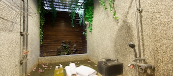 Lan Guei Hot Spring Hotel