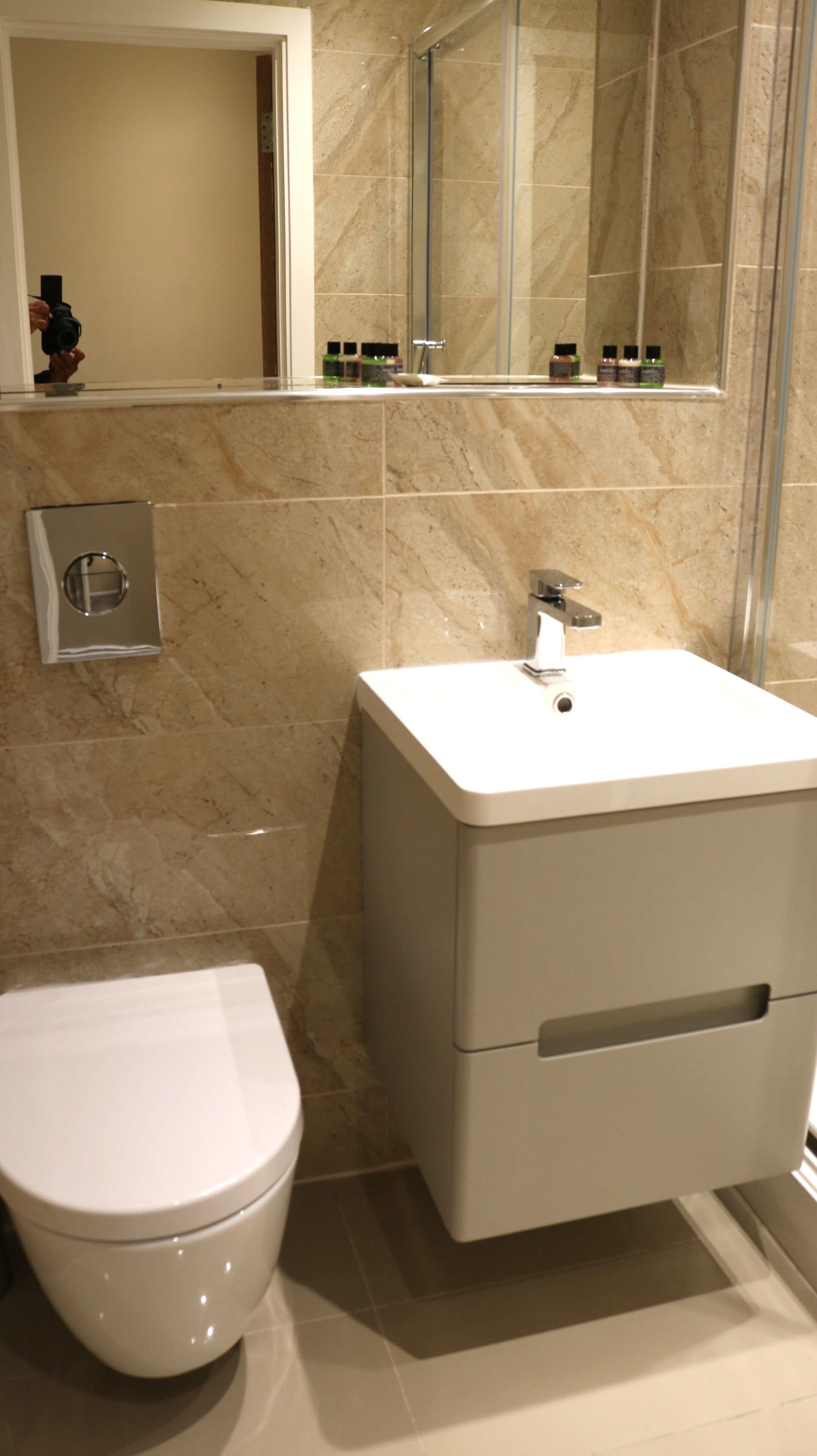 shower, free toiletries, towels, soap