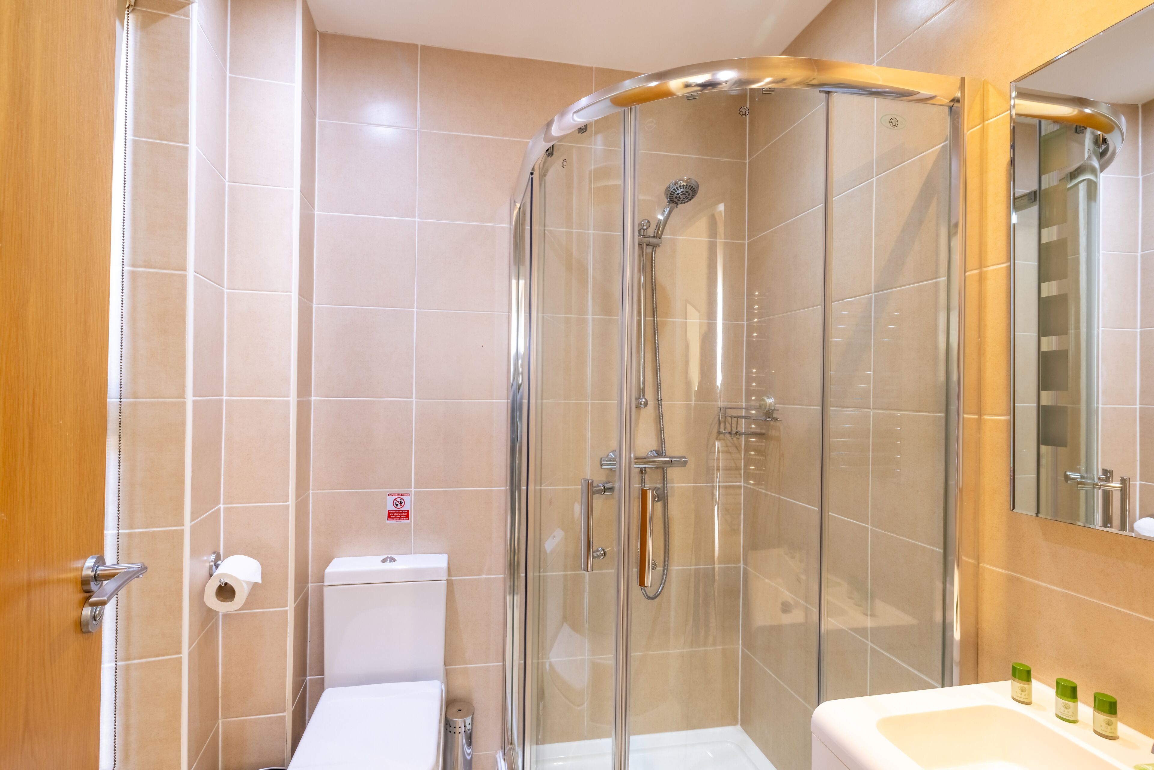 deluxe double room | bathroom | shower, free toiletries, towels, soap