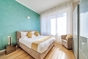 Exclusive Apartment, 3 bedrooms (Via delle Asole2)