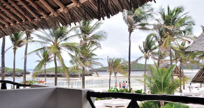 Barracuda Inn Resort
