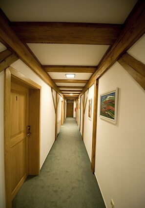 Hallway - Hotel & Pivovar ČERNÝ OREL (Kromeriz)