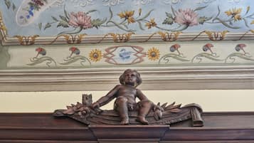 1 bedroom, down comforters, minibar, desk