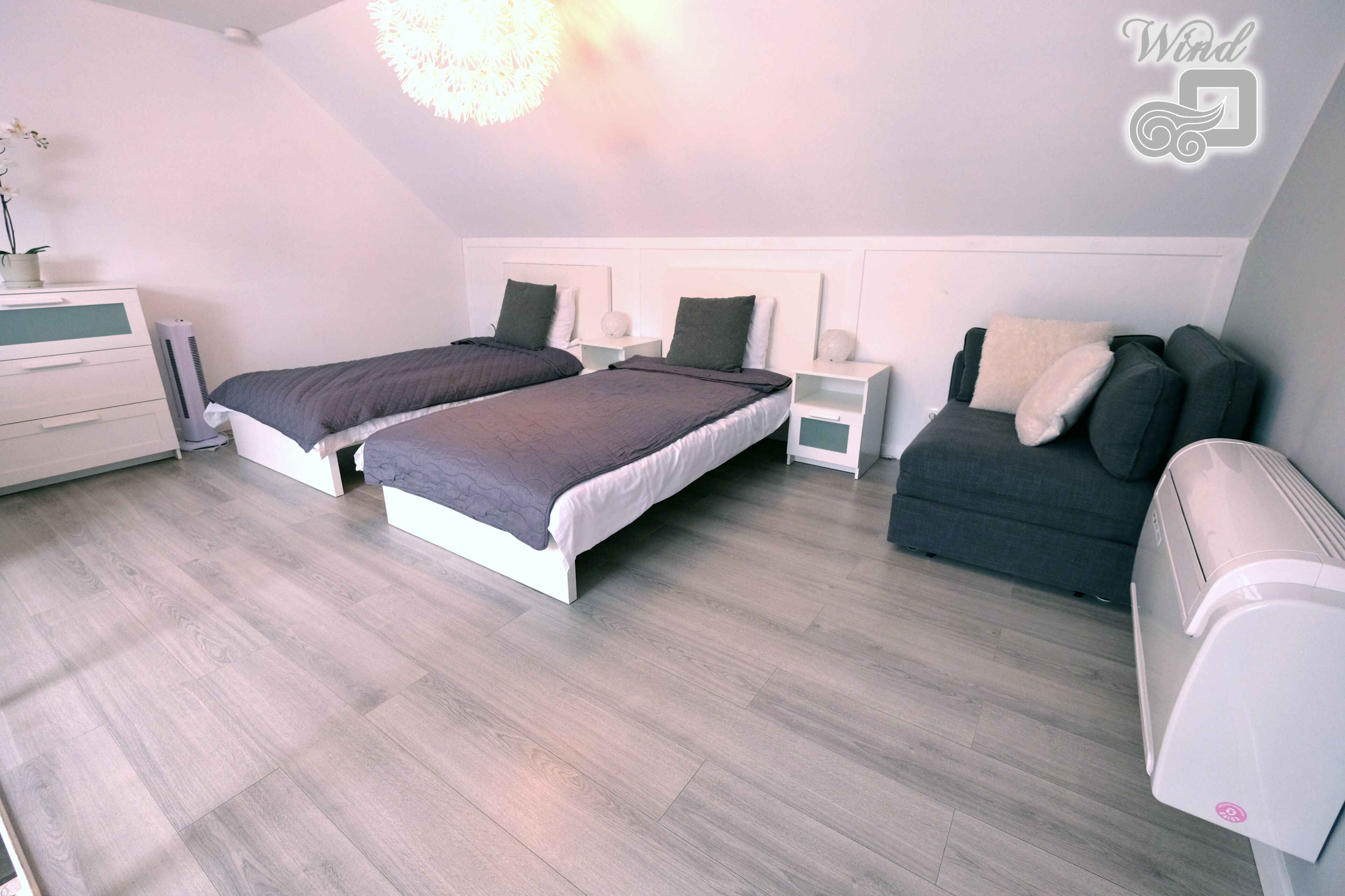 luxury apartment, 2 bedrooms, hot tub (wind room) | living area | flat-screen tv