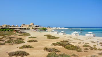Plage privée, plongée sous-marine, snorkeling, beach-volley