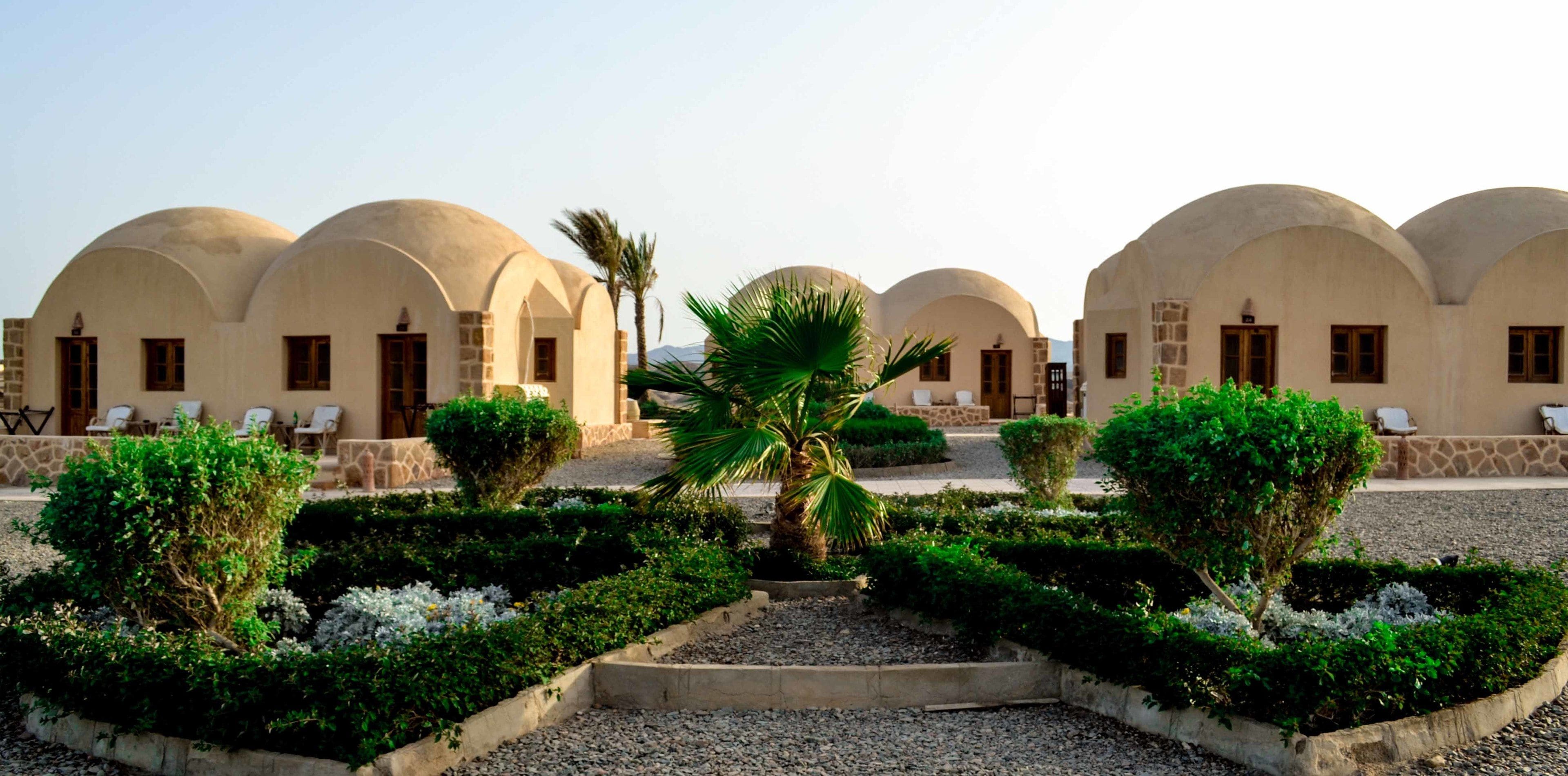 In-room safe, free cribs/infant beds, bed sheets