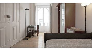 Habitación doble | Caja de seguridad en la habitación, camas extra y wifi gratis