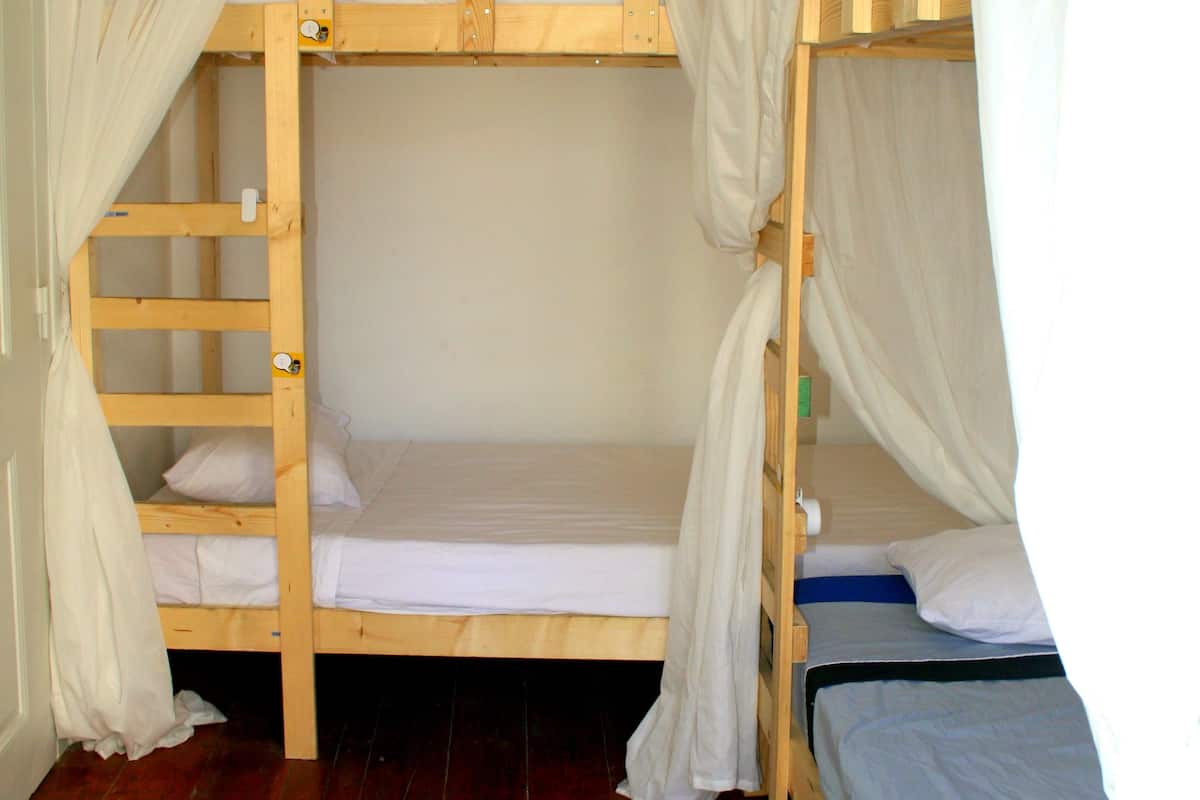 Caja de seguridad en la habitación, camas extra y wifi gratis