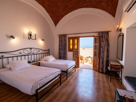 免费婴儿床、床单