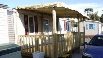 1 bedroom, in-room safe