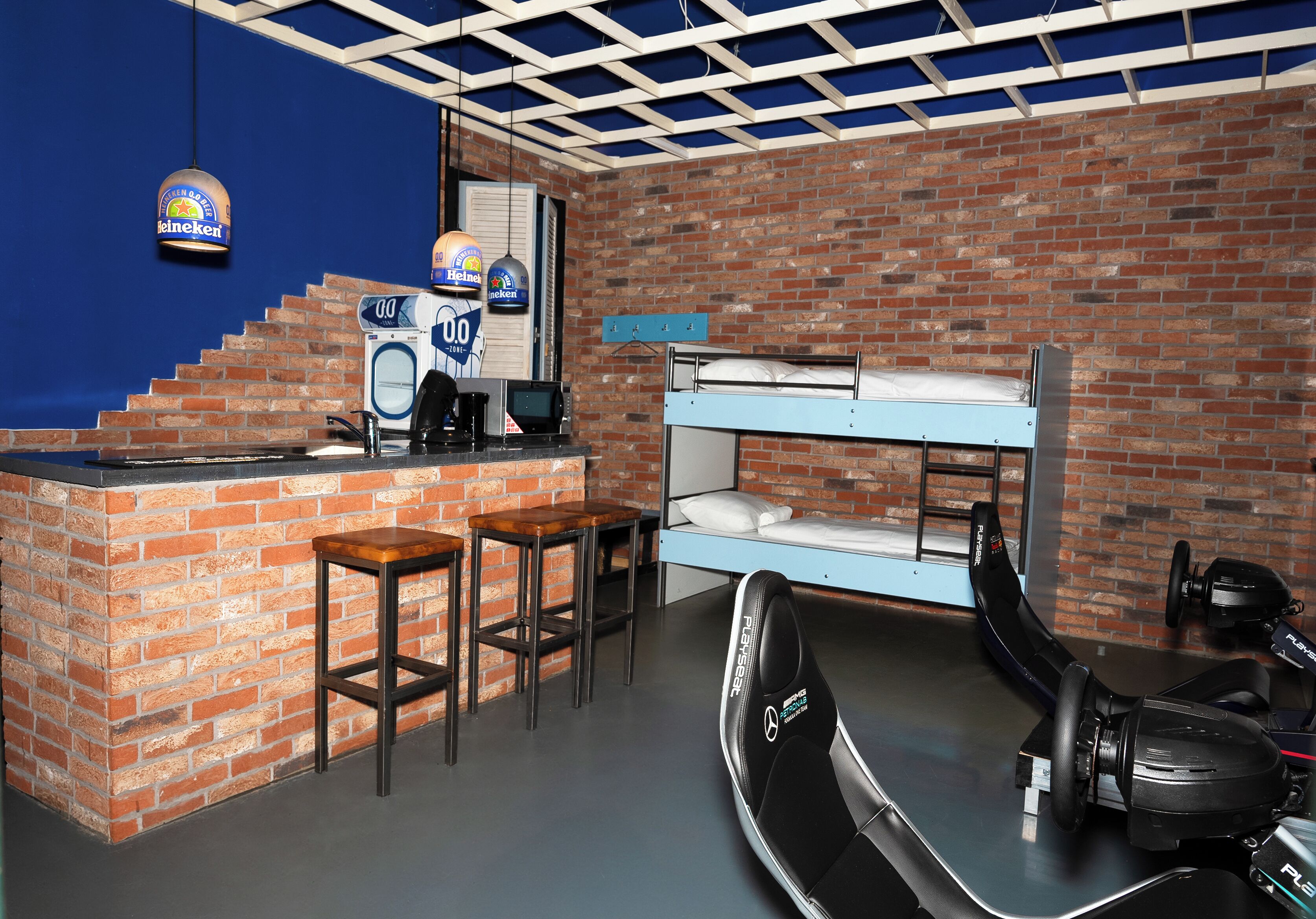 design studio suite | private kitchenette