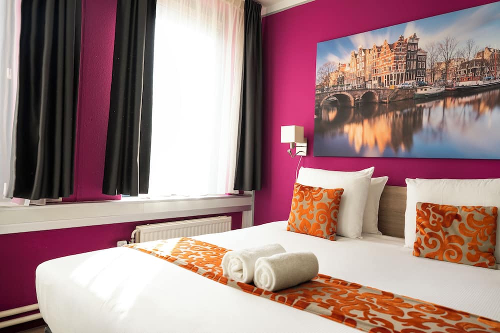 Amsterdam Teleport Hotel