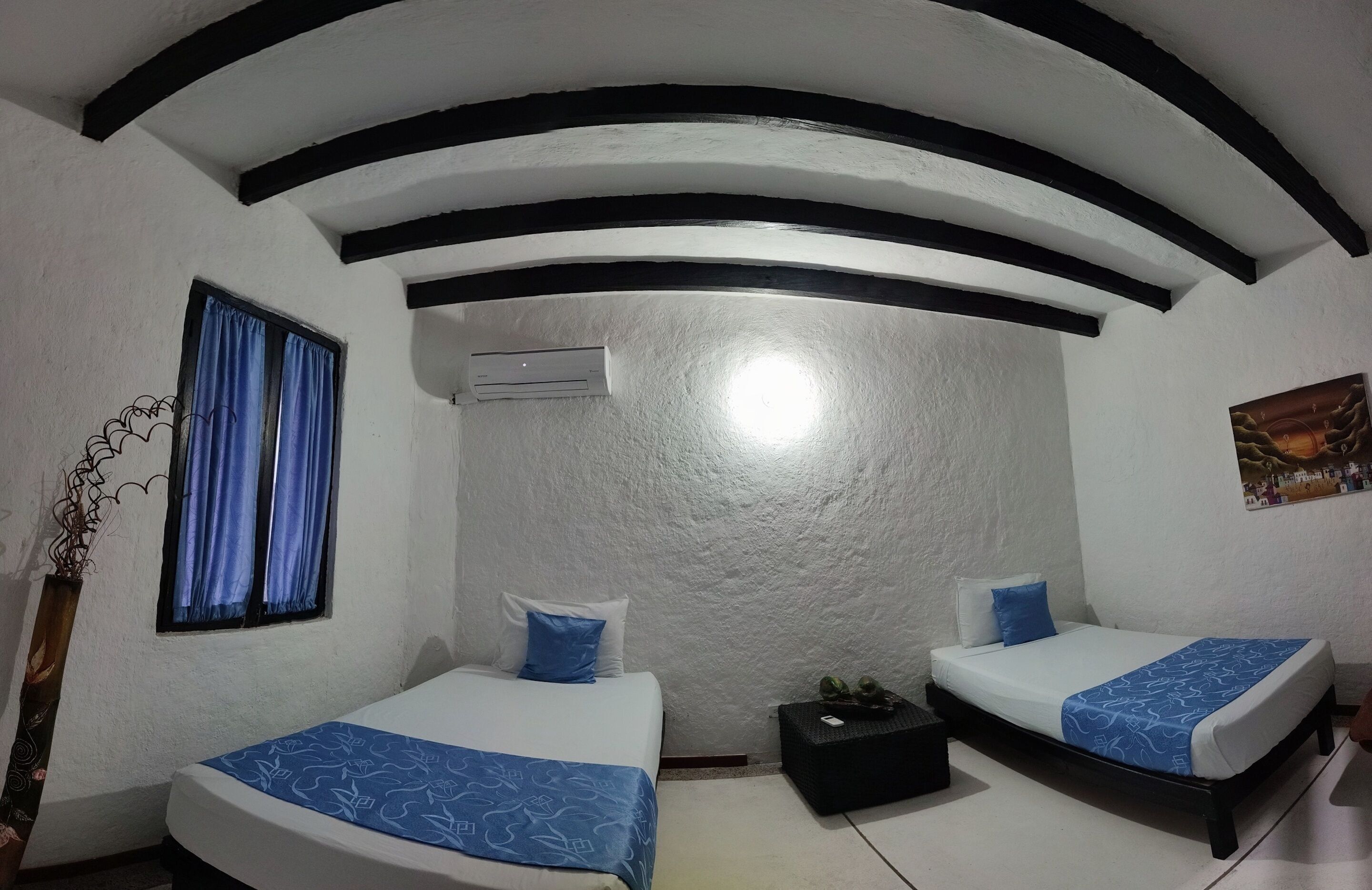 Wi-Fi de cortesia, roupa de cama