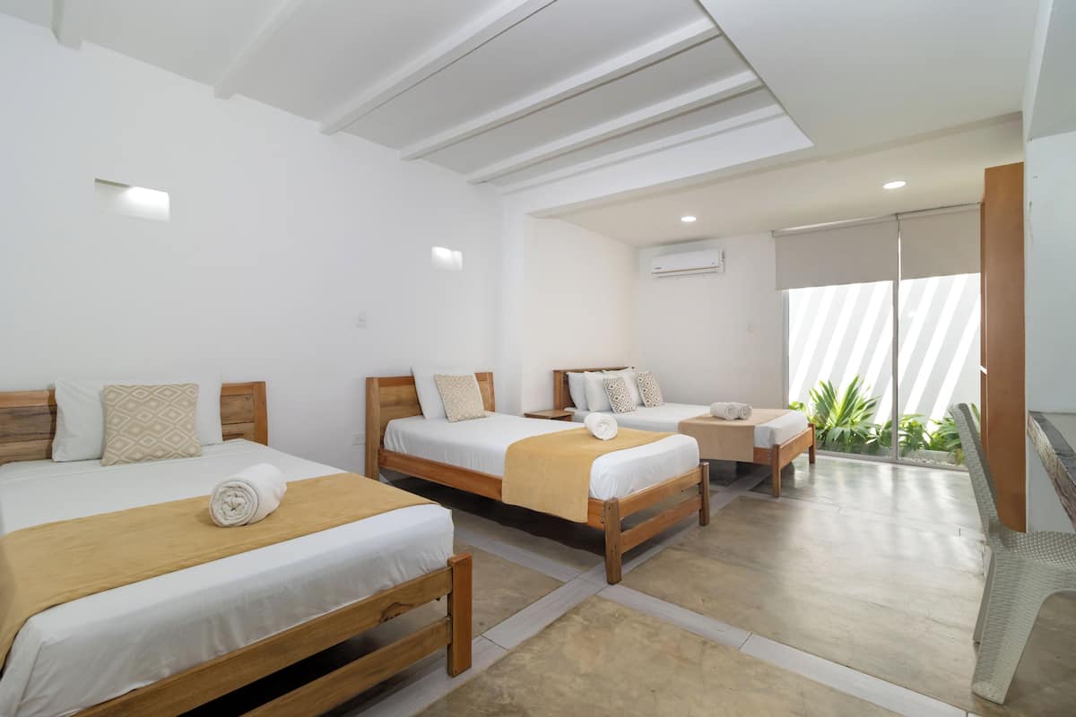 Free WiFi, bed sheets