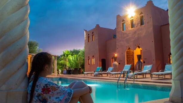 Outdoor pool, sun loungers - La Kasbah Chwiter (Al Ouidane)