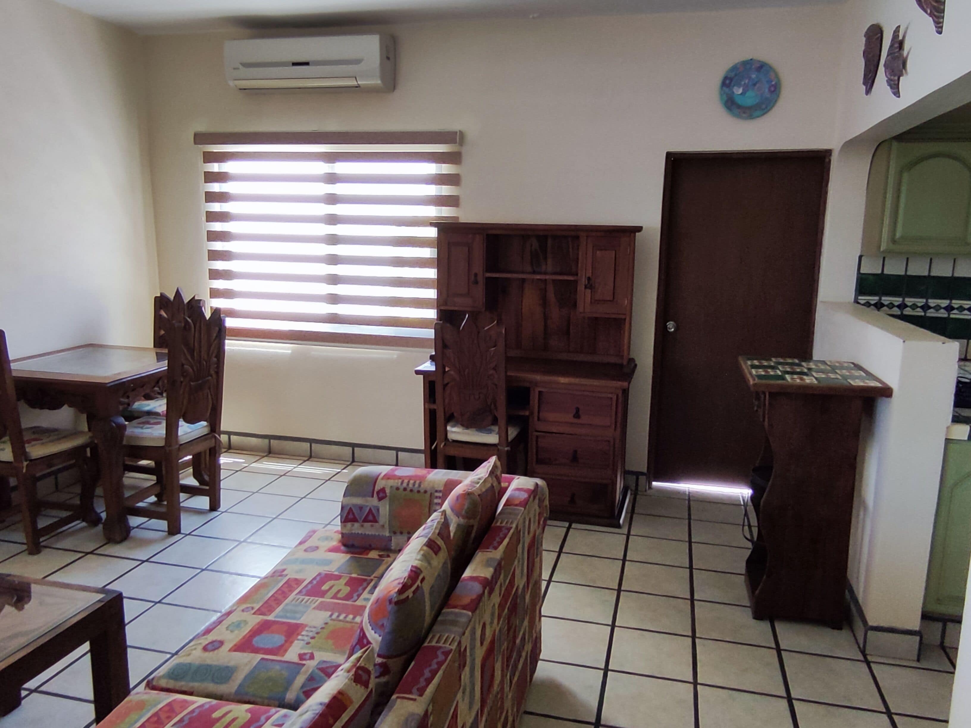 Suite clásica, 1 habitación, vistas al mar | Zona de estar