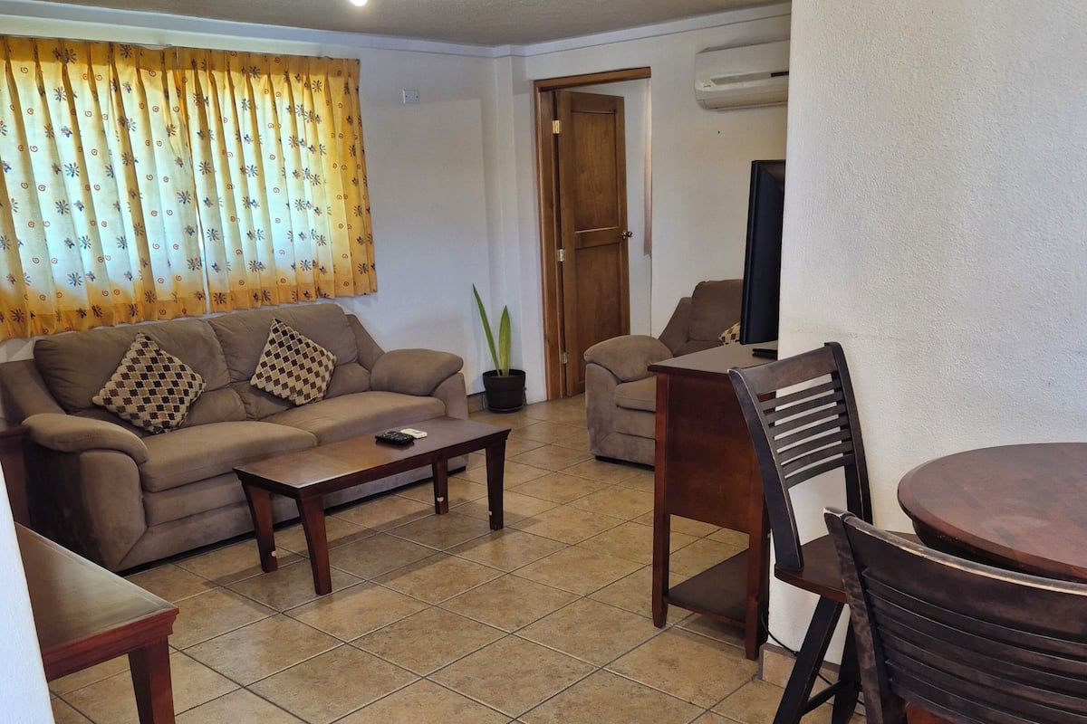 Economy Suite | Living area