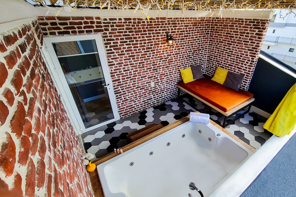 Suite Deluks, 1 kamar tidur, jet tub | Jet tub