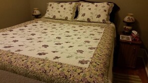 Queen Room with Shared Bathroom