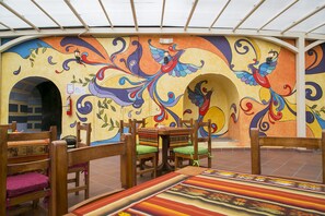 Interior - Solera House Adventure Hostel (Quito)