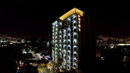 Front of property. Hotel Dorado La 70