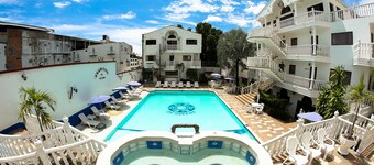 Hotel Anamichu Suites