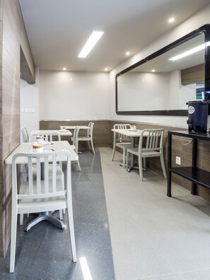 Restaurant - Hotel Plaza Premier (León)