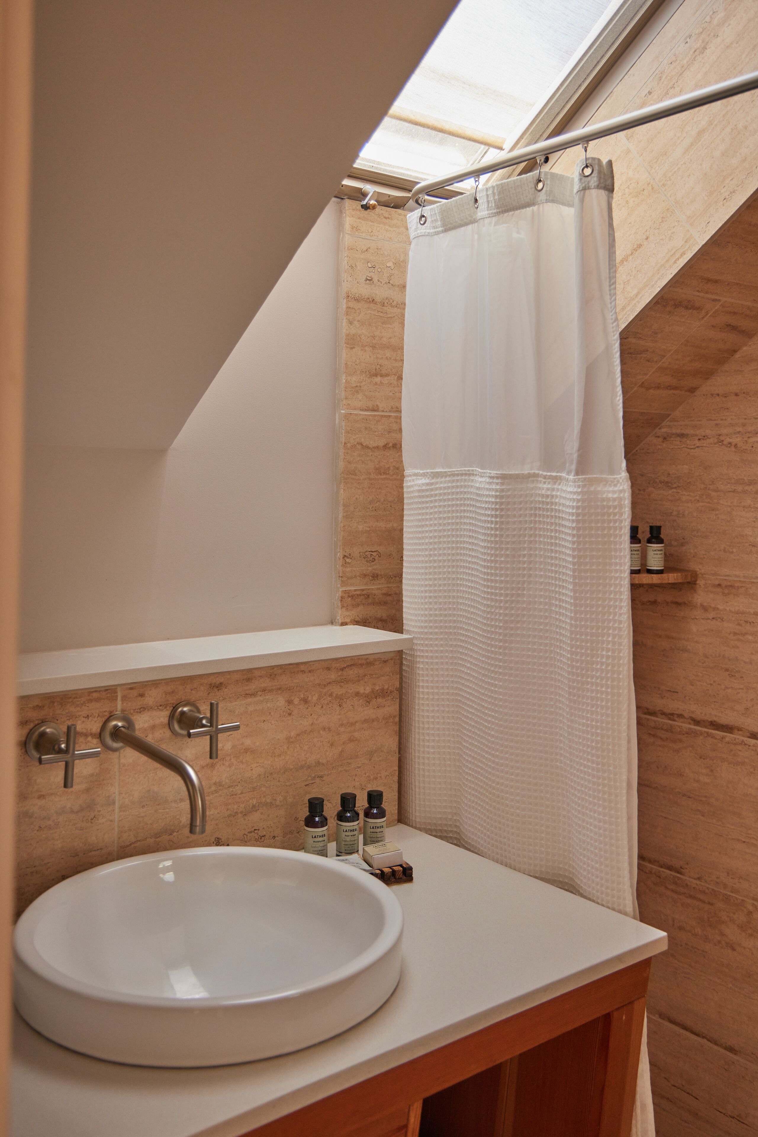 shower, free toiletries, hair dryer, bathrobes